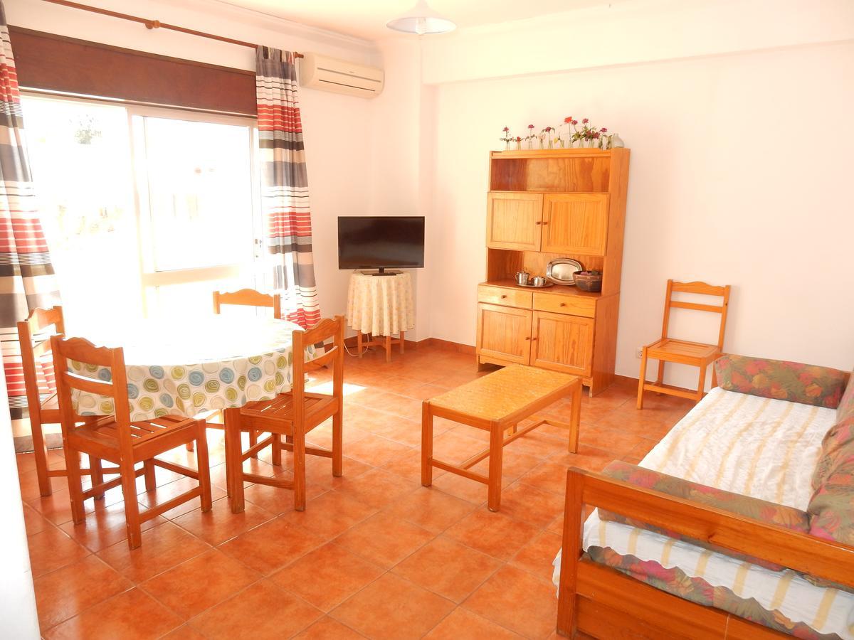 Squash Club Apartamentos Portimao Exterior photo